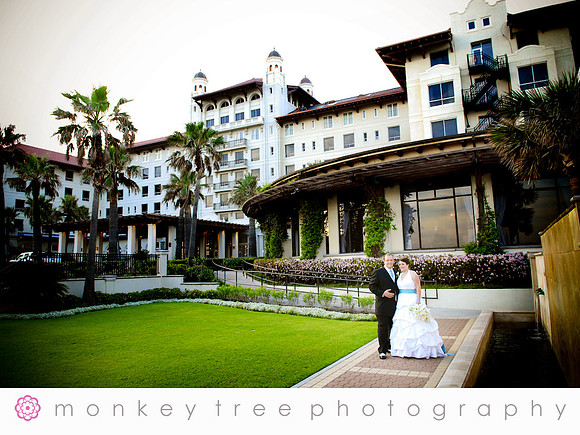 EmilyMike-1033.jpg