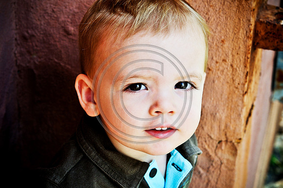 Aidan_DeVries_1yr-1005.jpg