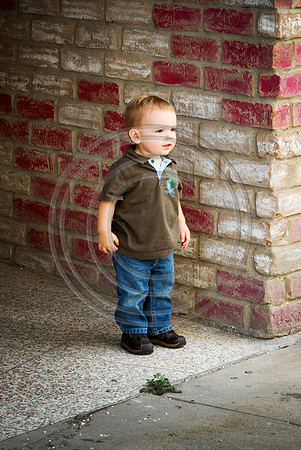 Aidan_DeVries_1yr-1019.jpg