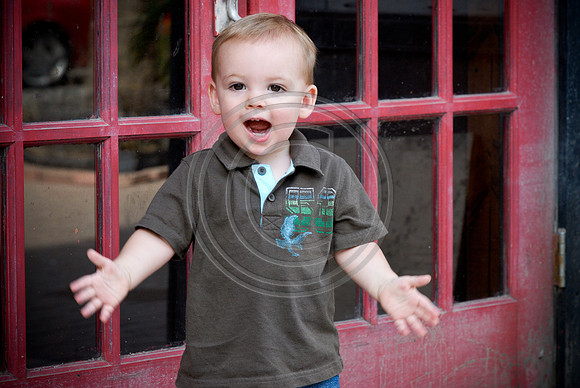 Aidan_DeVries_1yr-1023.jpg