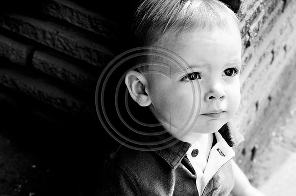 Aidan_DeVries_1yr-1011.jpg
