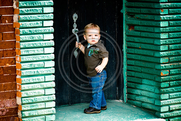 Aidan_DeVries_1yr-1009.jpg