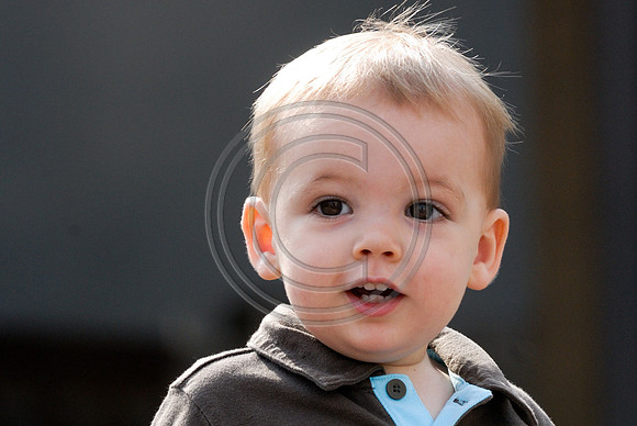Aidan_DeVries_1yr-1015.jpg