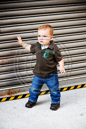 Aidan_DeVries_1yr-1006.jpg